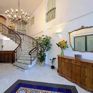Aurora 3* Amalfi